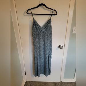 Green Abercrombie floral midi dress w side slit